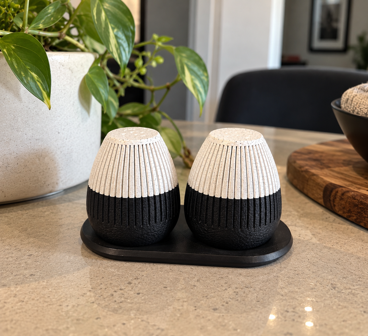 Modern Ridded Salt & Pepper Shaker Set